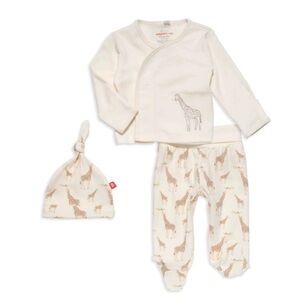 cream jolie giraffe organic cotton magnetic take-me-home kimono set 0-3 mo NWOT